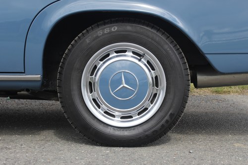 1972 Mercedes-Benz 250 Saloon W114 Te koop (foto 35 van 151)