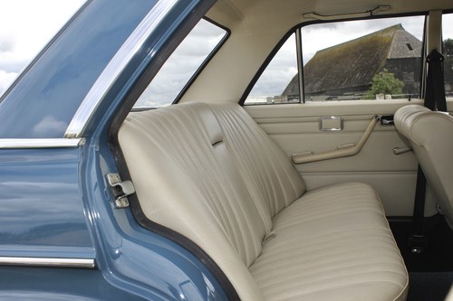 1972 Mercedes-Benz 250 Saloon W114 Te koop (foto 64 van 151)