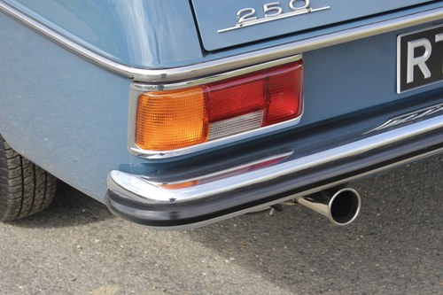 1972 Mercedes-Benz 250 Saloon W114 Te koop (foto 106 van 151)