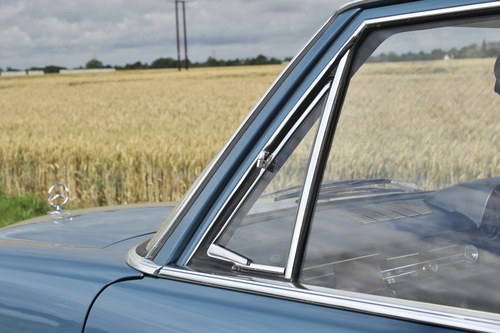 1972 Mercedes-Benz 250 Saloon W114 Te koop (foto 118 van 151)