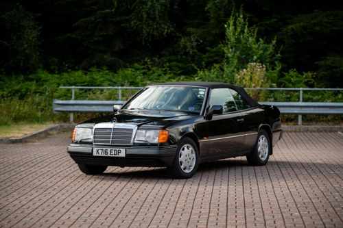1993 Mercedes-Benz E320 CE Convertible zum Verkauf (Bild 15 von 106)
