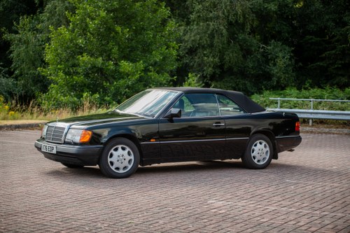 1993 Mercedes-Benz E320 CE Convertible zum Verkauf (Bild 14 von 106)