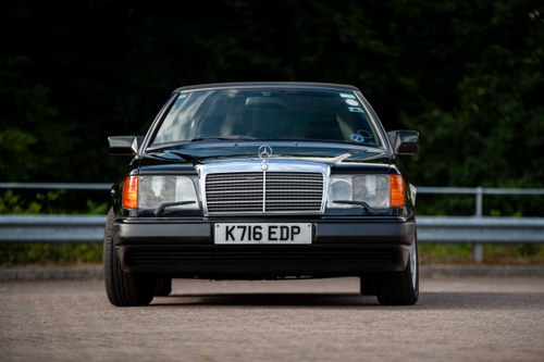 1993 Mercedes-Benz E320 CE Convertible zum Verkauf (Bild 3 von 106)