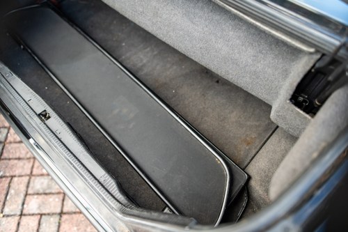 1993 Mercedes-Benz E320 CE Convertible zum Verkauf (Bild 69 von 106)