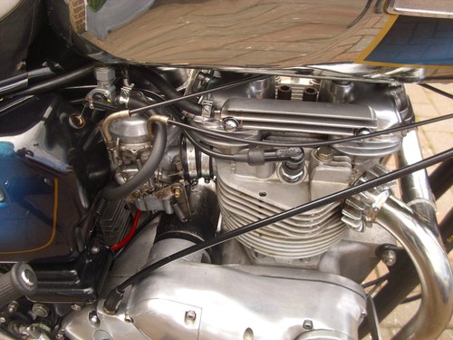 1981 Triumph Bonneville T140 Royal Wedding Limited Edition zum Verkauf (Bild 76 von 88)