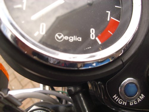 1981 Triumph Bonneville T140 Royal Wedding Limited Edition zum Verkauf (Bild 24 von 88)