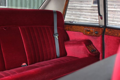 1988 Daimler DS20 Limousine Auto à venda (imagem 55 de 117)