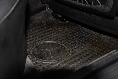 1986 Mercedes-Benz W124 230E à vendre (picture 87 of 224)