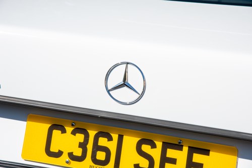 1986 Mercedes-Benz W124 230E à vendre (picture 129 of 224)