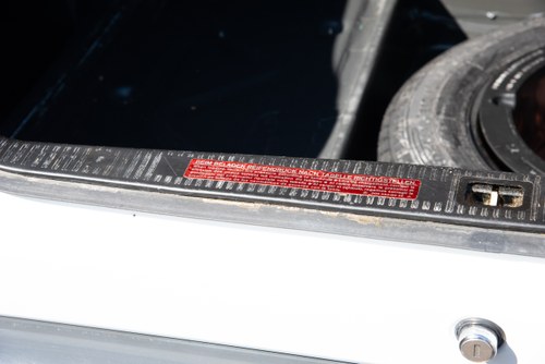 1986 Mercedes-Benz W124 230E à vendre (picture 116 of 224)