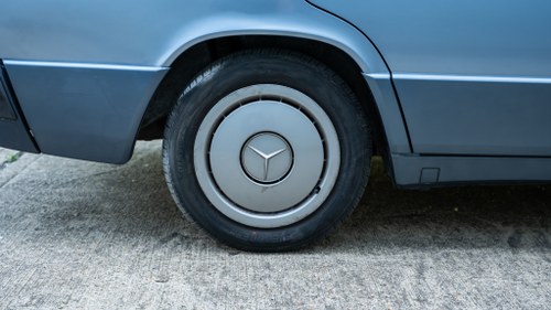 1990 Mercedes-Benz 190E En venta (imagen 11 de 174)