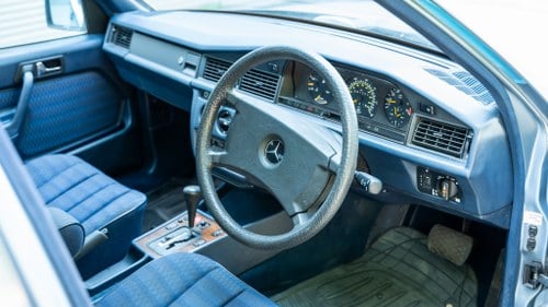 1990 Mercedes-Benz 190E En venta (imagen 14 de 174)