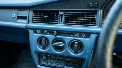 1990 Mercedes-Benz 190E En venta (imagen 32 de 174)