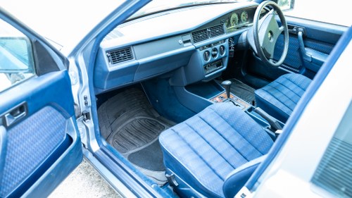 1990 Mercedes-Benz 190E En venta (imagen 42 de 174)