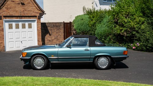 1987 Mercedes-Benz R107 300SL zum Verkauf (Bild 2 von 216)