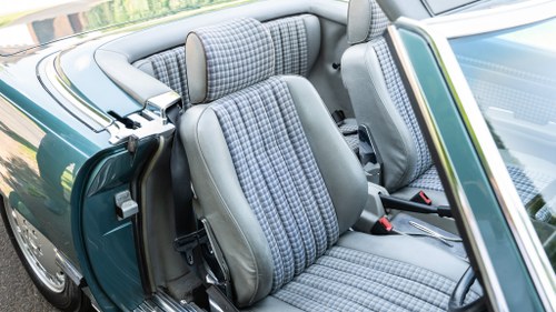 1987 Mercedes-Benz R107 300SL zum Verkauf (Bild 47 von 216)