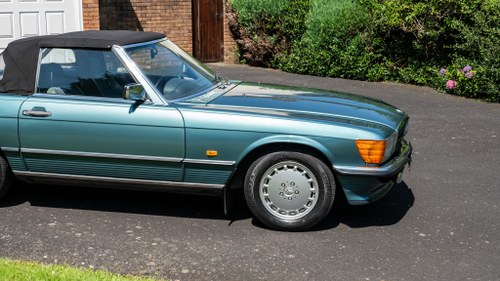 1987 Mercedes-Benz R107 300SL zum Verkauf (Bild 128 von 216)