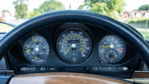 1983 Mercedes-Benz R107 280SL In vendita (immagine 26 di 192)