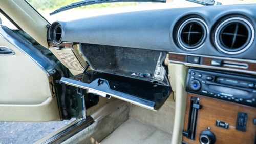 1983 Mercedes-Benz R107 280SL In vendita (immagine 47 di 192)