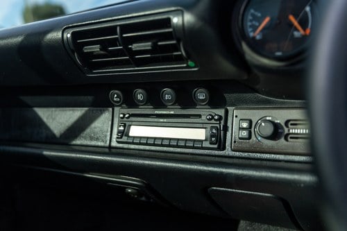 1996 Porsche 993 911 Targa 3.6 zum Verkauf (Bild 58 von 317)