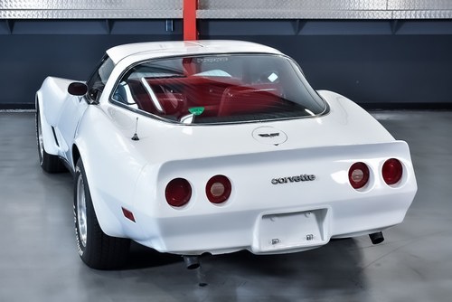 1982 Chevrolet Corvette C3 ‘Cross-Fire Injection’ à vendre (picture 26 of 113)