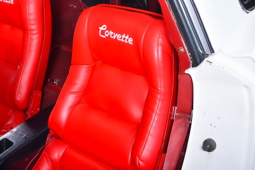 1982 Chevrolet Corvette C3 ‘Cross-Fire Injection’ à vendre (picture 46 of 113)