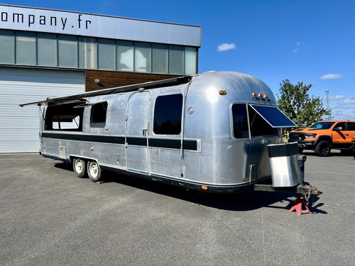 Airstream Land Yacht 32 ft - 1980 For Sale