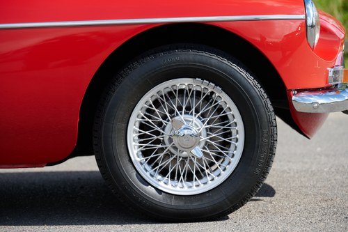 1973 MG MGB Roadster In vendita (immagine 29 di 180)