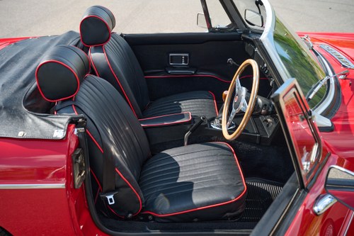 1973 MG MGB Roadster In vendita (immagine 62 di 180)