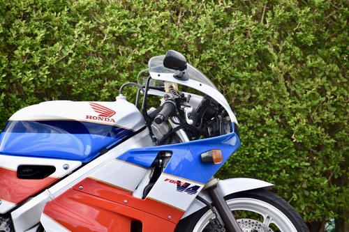1994 Honda VFR400 R (NC30) For Sale (picture 41 of 93)