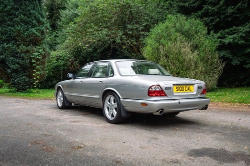 1999 Jaguar X308 XJR In vendita (immagine 18 di 120)