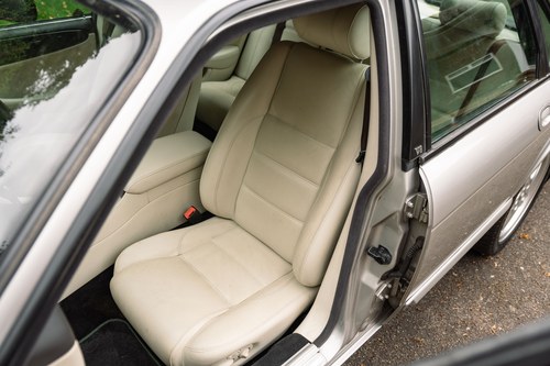 1999 Jaguar X308 XJR In vendita (immagine 38 di 120)