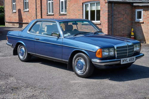 1982 Mercedes-Benz C123 280CE For Sale (picture 12 of 237)