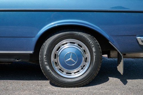 1982 Mercedes-Benz C123 280CE For Sale (picture 19 of 237)