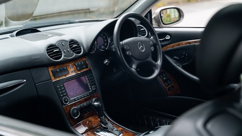 2005 Mercedes-Benz C209 CLK500 Elegance In vendita (immagine 25 di 128)