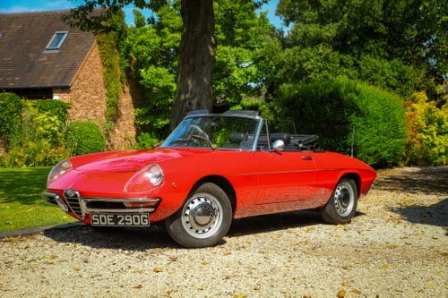 1969 Alfa Romeo 'Duetto' Spider 1750 In vendita (immagine 21 di 140)