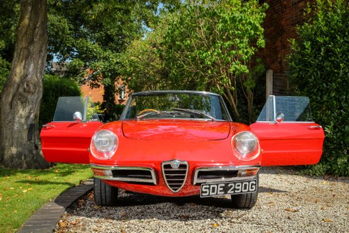 1969 Alfa Romeo 'Duetto' Spider 1750 In vendita (immagine 43 di 140)