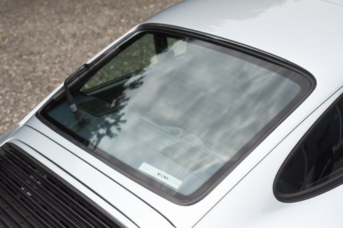 1994 Porsche 993 911 Carrera Coupe In vendita (immagine 139 di 178)