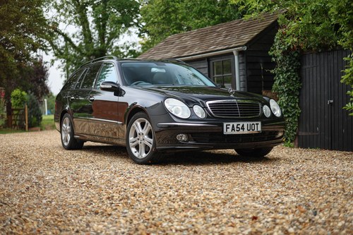 2005 Mercedes-Benz W211 E320 Avantgarde Estate zum Verkauf (Bild 1 von 260)