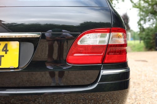 2005 Mercedes-Benz W211 E320 Avantgarde Estate zum Verkauf (Bild 206 von 260)