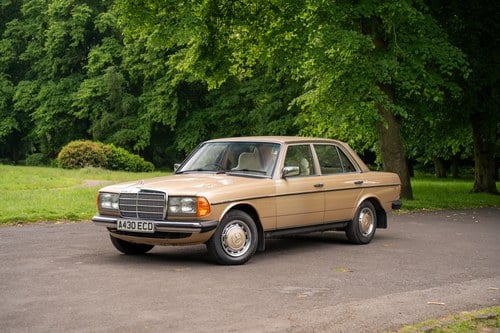 1984 Mercedes 230E W123 In vendita (immagine 9 di 180)
