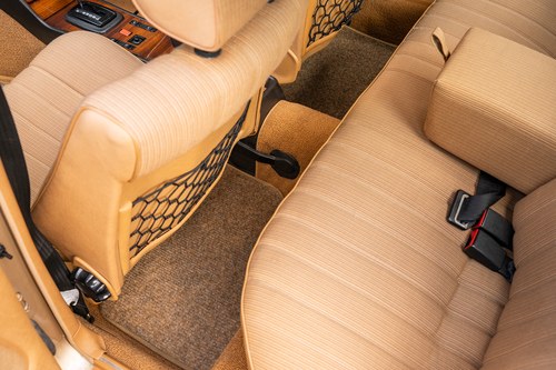 1984 Mercedes 230E W123 In vendita (immagine 62 di 180)