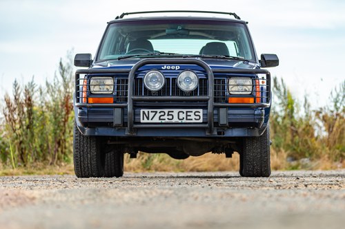 1995 Jeep XJ Cheroke 4litre Limited For Sale (picture 10 of 188)