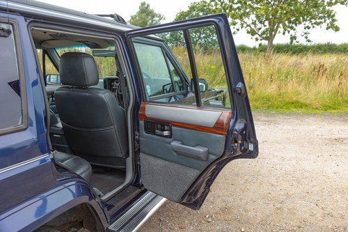 1995 Jeep XJ Cheroke 4litre Limited For Sale (picture 90 of 188)