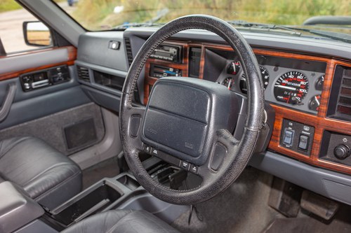 1995 Jeep XJ Cheroke 4litre Limited For Sale (picture 39 of 188)