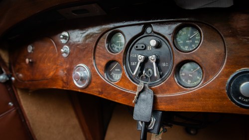 1935 Bentley 3 ½ Drophead Coupé by James Young zum Verkauf (Bild 43 von 99)