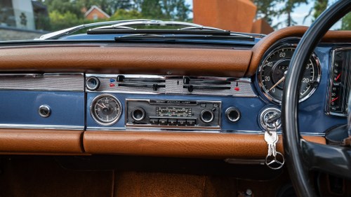 1970 Mercedes-Benz W113 280SL In vendita (immagine 35 di 238)