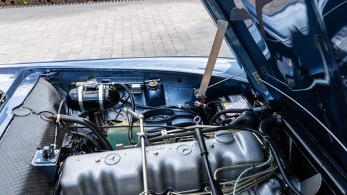 1970 Mercedes-Benz W113 280SL In vendita (immagine 177 di 238)