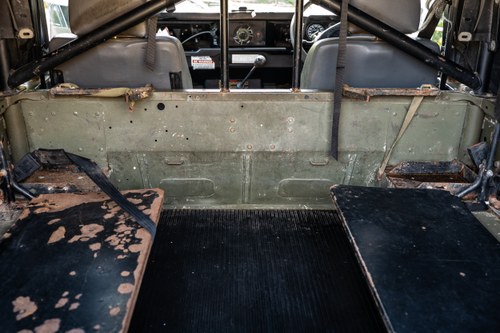 1998 Land Rover Defender 90 “Wolf” Te koop (foto 89 van 211)