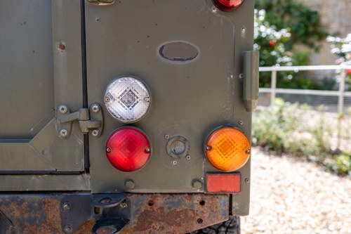 1998 Land Rover Defender 90 “Wolf” Te koop (foto 128 van 211)